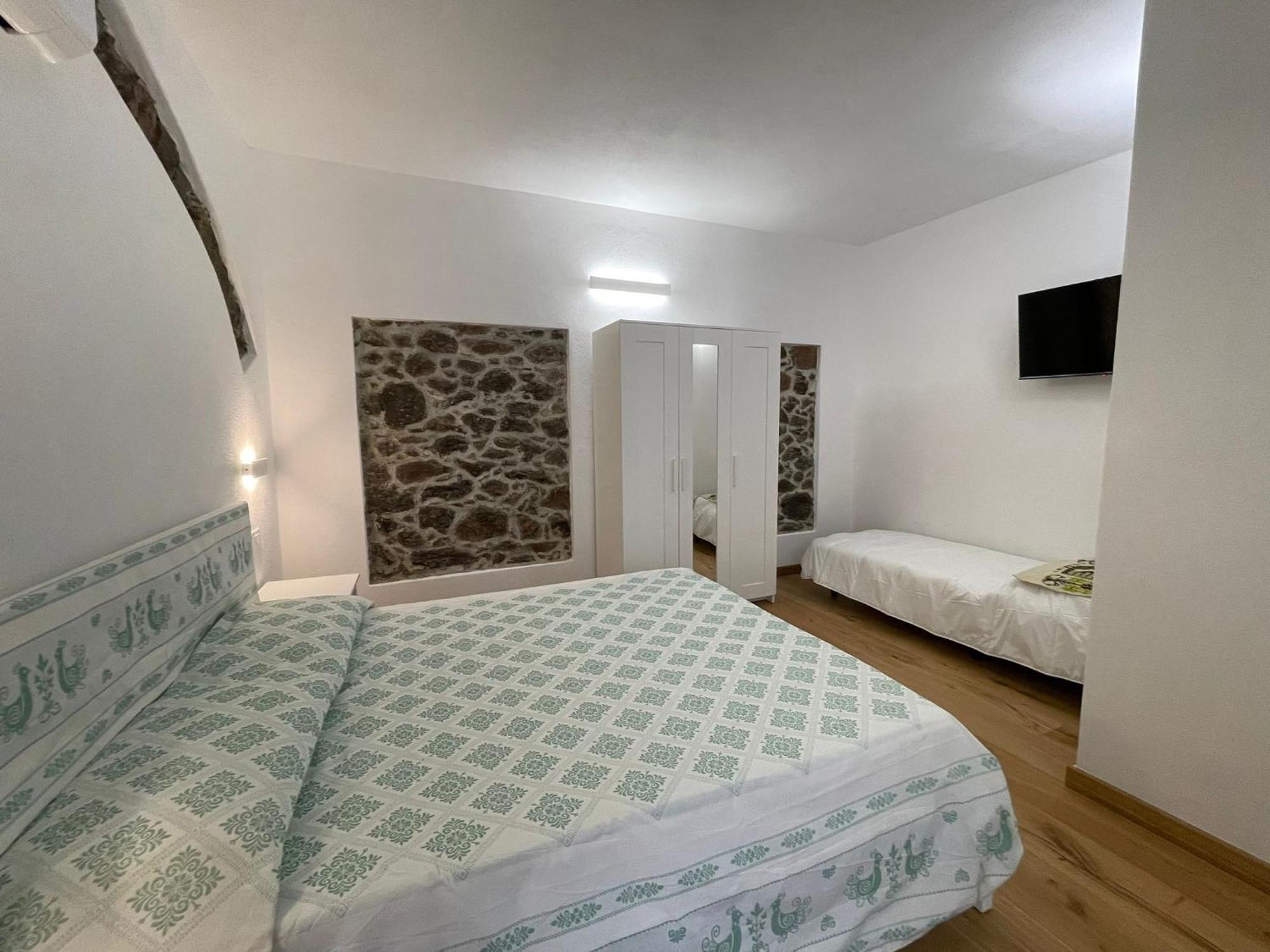 Sa Troppa De Sos Chentu Hotel Dorgali Ngoại thất bức ảnh